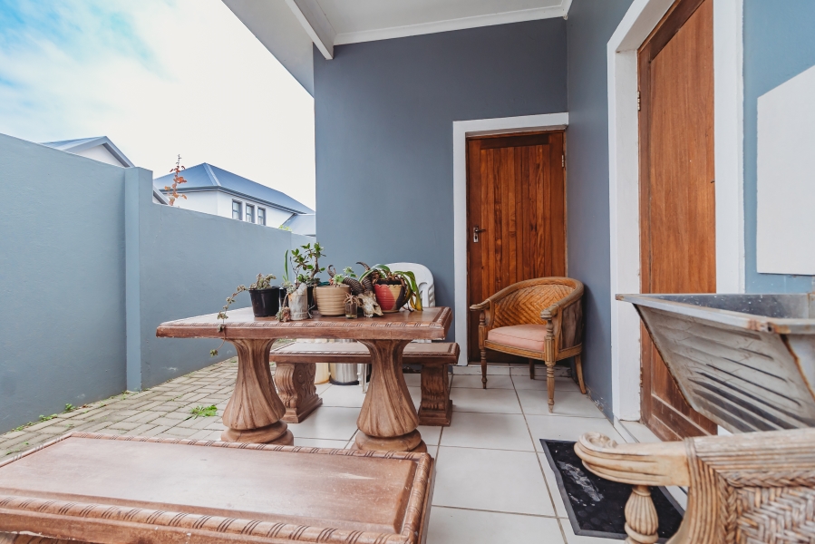 3 Bedroom Property for Sale in Kraaibosch Country Estate Western Cape